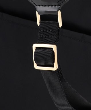 LA BAGAGERIE ツイルナイロン×エナメル リュックサック ブラック