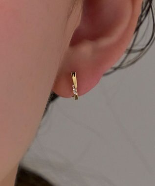 Phoebe 【金属アレルギー対応】【痛くないシリーズ】ツイストバービジューライトフィットイヤリング　ゴールド ゴールド