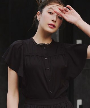 Tiaclasse L 【洗える】フレアスリーブレースブラウス ブラック