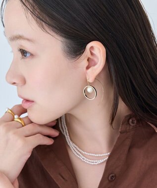 Phoebe 〈金属アレルギー対応〉モーションリングパールピアス/ニッケルフリー/大ぶり/存在感◎/主役級 ホワイト