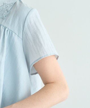 YECCA VECCA 刺繍カラーバルーンヘムブラウス Sax