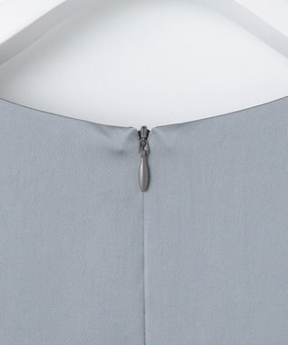 自由区 【Exclusive】シャイニーサテン ドレス チャコール