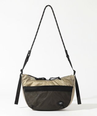 JOSEPH ABBOUD MOUNTAIN 【軽量/撥水】コーデュラナイロンリップ サコッシュ アイボリー系