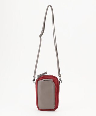 Y'SACCS ナイロン×リサイクルレザー　コンビマルチポシェット ワイン