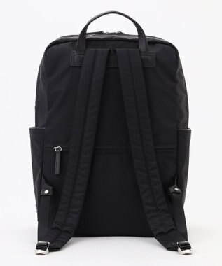 Y'SACCS NEWナイロン×レザーコンビシリーズ　前ポケットラージリュックサック ブラック