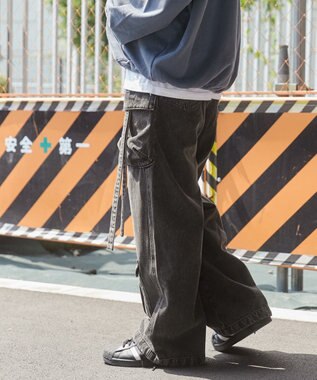  マルチポケットデニムパンツ