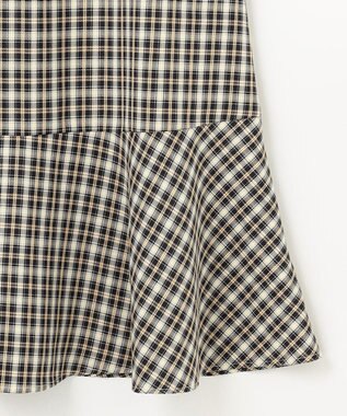 Feroux 【セットアイテム・洗える】パフスリーブニット×キャミソール ワンピース ブラック系2