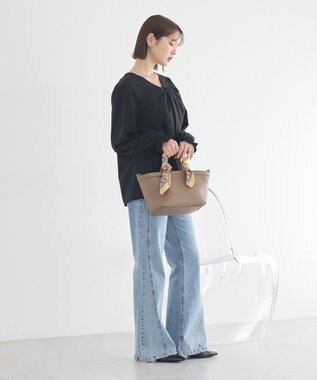 earth music&ecology フロントツイストブラウス Black