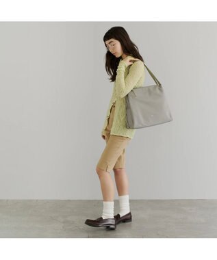 PELLE BORSA スクエアトート Bloom ブルーム 5834 セージ