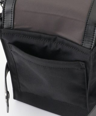 Y'SACCS ベルトスクエアミニマムショルダーバッグ ブラック