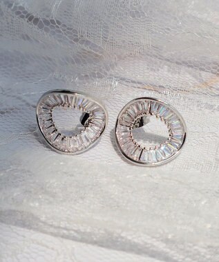 Tiaclasse 【金属アレルギー対応】ウェーブサークルピアス シルバー