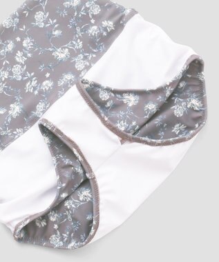 San-ai Resort（三愛水着楽園） 【San-ai Resort×PEACH JOHNコラボ】【ナイスバディ水着】フリルワイヤービキニ　9M・11L グリーングレー