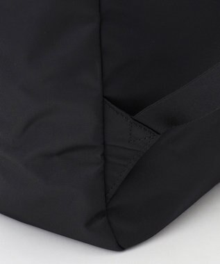 LA BAGAGERIE チャーム付き　ナイロンリュック ブラック