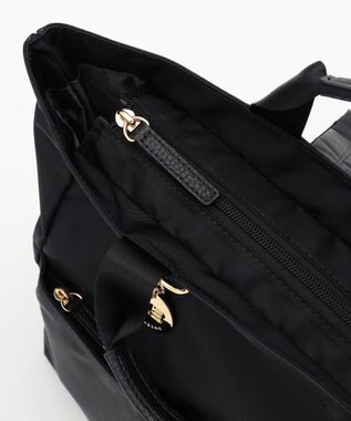 LA BAGAGERIE チャーム付き　ナイロンリュック ブラック