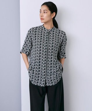 ICB L 【人気のため新色追加・接触冷感・UVケア・速乾・洗える】BackSatinAmunzen 5分袖バンドカラーブラウス ブラック×オフホワイト柄系