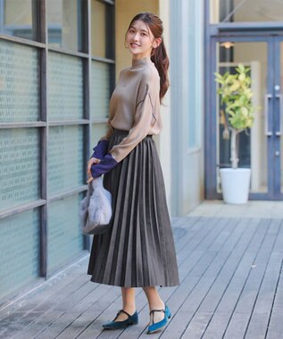 Tiaclasse 【新色追加】スエードポンチプリーツスカート チャコールグレー