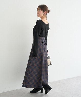 earth music&ecology バックレースアップスカート Check Navy