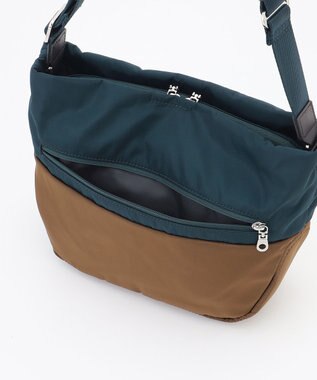 Y'SACCS ドローストリング コンビカラーショルダー ブルー