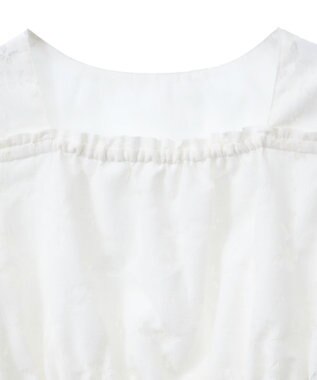 earth music&ecology 透かし花柄ブラウス Ivory