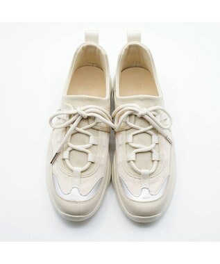 APOM ウォーターレジストレースアップスニーカー アイボリー