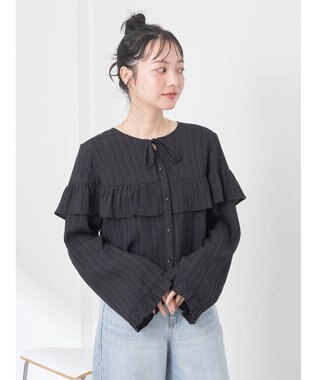 earth music&ecology フリル切替えショートブラウス Black