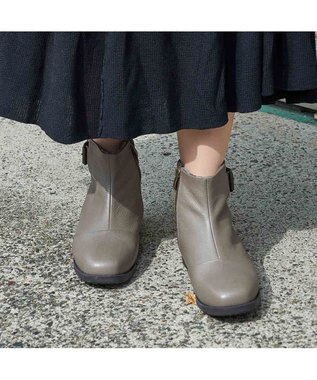 ing <ing>【WEB限定】ベルトデザインショートブーツ オーク