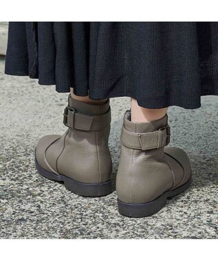 ing <ing>【WEB限定】ベルトデザインショートブーツ オーク