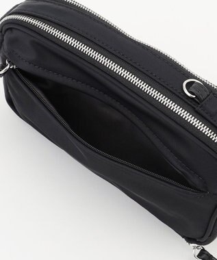 Y'SACCS ナイロン×リサイクルレザー　コンビマルチポシェット ブラック