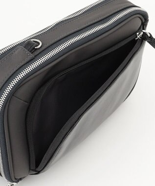 Y'SACCS ナイロン×リサイクルレザー　コンビマルチポシェット グレー