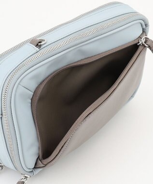 Y'SACCS ナイロン×リサイクルレザー　コンビマルチポシェット ライトブルー