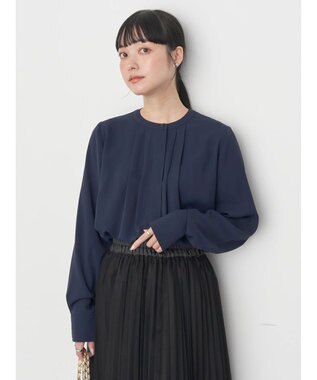 earth music&ecology ノーカラーフロントタックブラウス Navy