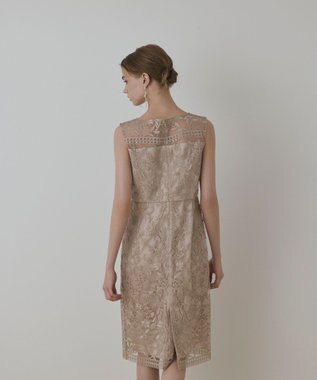 GRACE CONTINENTAL コ－ド刺繍タイトドレス ベージュ