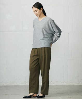 自由区 L 【カタログ掲載】ファインウールカシミヤドルマンシルエット ニット グレー系