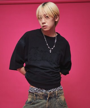 WEGO 【ユニセックス着用ITEM】ダメージアップリケグラフィックT（SS） ブラック