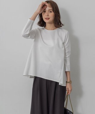 組曲 S バックフレアロングＴシャツ ホワイト系