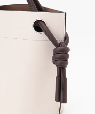 23区 ORSETTO レザー バケット ショルダー バッグ アイボリー系