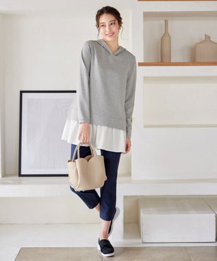 Tiaclasse L 【洗える】ポンチドッキングギャザーパーカー　 グレー×オフホワイト