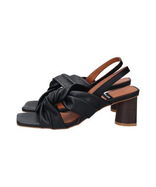 INTER-CHAUSSURES 【ANGEL ALARCON】スクエアトウクロスベルトサンダル ブラック