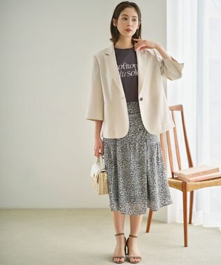 組曲 L ブルーデイジーロゴプリント Tシャツ チャコール×ピンク系