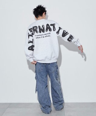 WEGO 【ユニセックス着用ITEM】ストレートラインロゴグラフィックプルオーバー アッシュグレー