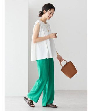 AMERICAN HOLIC 接触冷感バックフレアノースリーブプルオーバー Off White