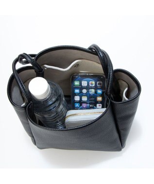 UNBILLION カシュカシュ cachecache / シュリンク合皮ワンハンドル手提げ ブラック