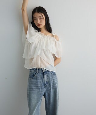 Green Parks マルチＷＡＹオフショルフリルブラウス Off White