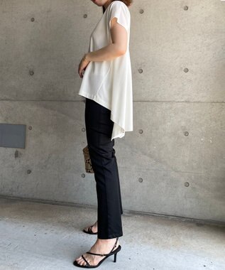 UNFILO 【新色追加！/接触冷感】マイビューティ バックフレアTシャツ ホワイト系2