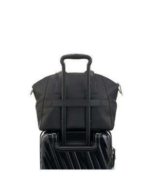 TUMI トートバッグ レディス  MEZZANINE 「リンツ」ミディアム・キャリーオール ブラック