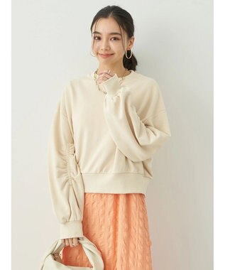 earth music&ecology クルーネック袖シャーリングスウェット Light Beige