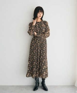 YECCA VECCA フラワー柄フリルプリーツワンピース Black