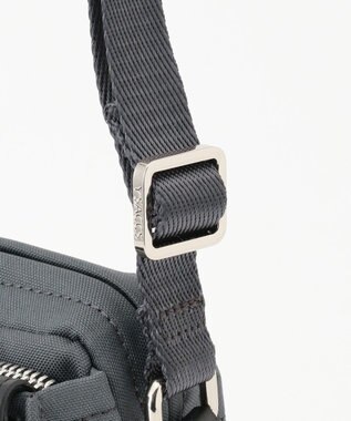 Y'SACCS ベルトスクエアミニマムショルダーバッグ グレー