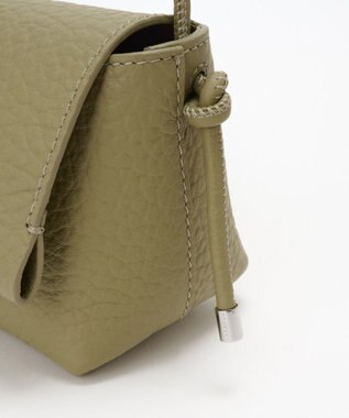 IACUCCI ＜Oggi 10月号掲載＞アルブメ ALCE ピスタチオ