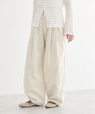 earth music&ecology 【綿100】フラワー刺繍ツイルカーブパンツ エクリュ